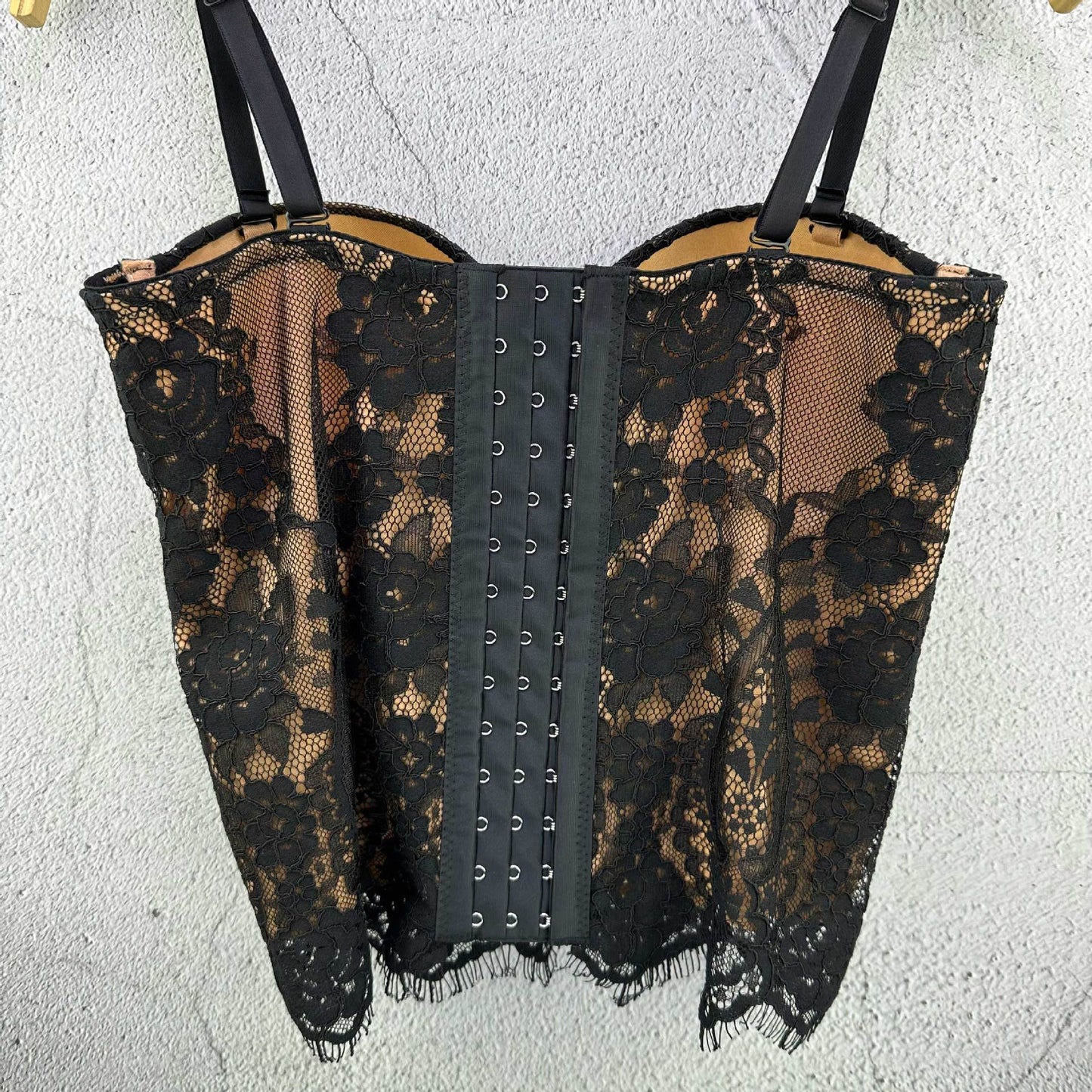 FREEDOMBEAUTY | Lace Sling Vest with Chest Pad Women's Exterior Pure Sexy Skinny Bottom Top Summer