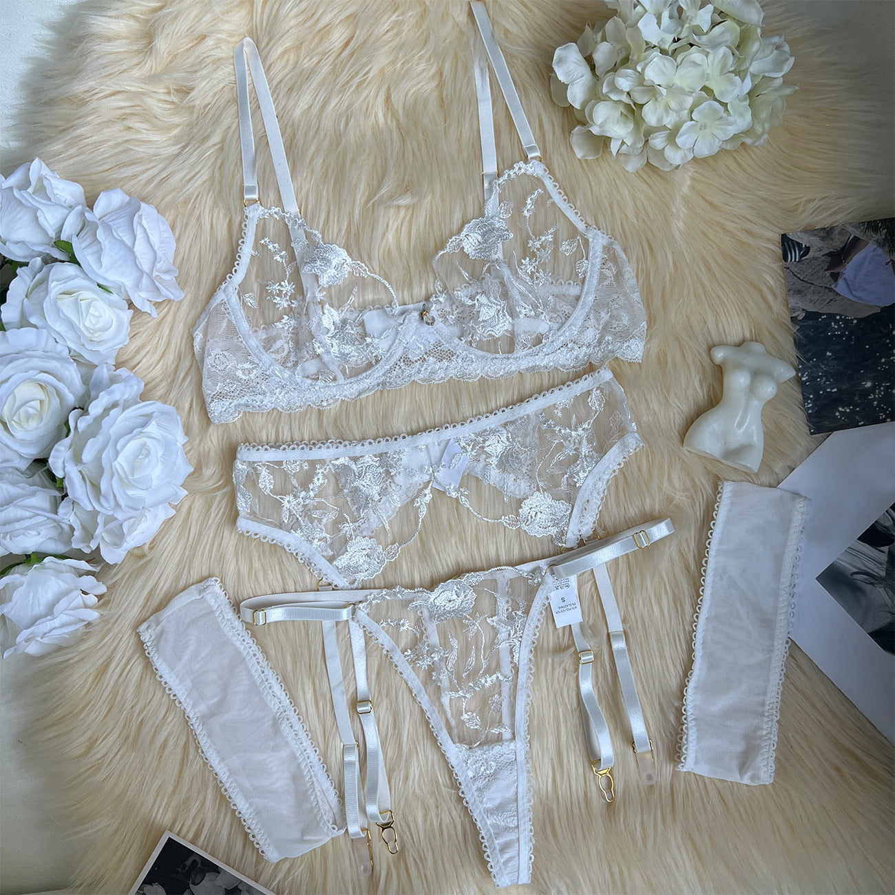 freedombeauty|Heavy Industry Embroidery Splicing Lace Straps Sex Underwear Sex Underwear Kit lingerie set