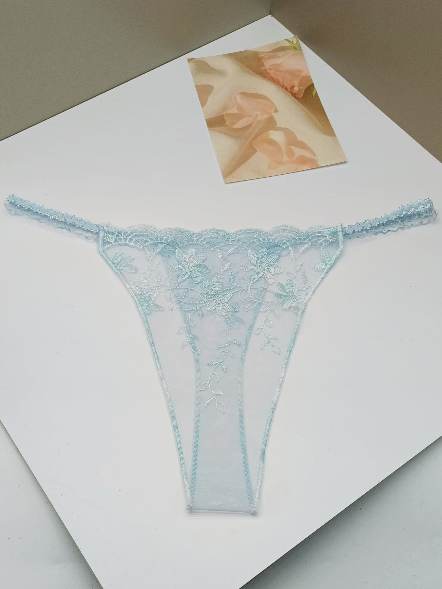 FREEDOMBEAUTY | New pattern embroidery three-color mesh color matching sexy perspective light women's crotchless lace T-pants