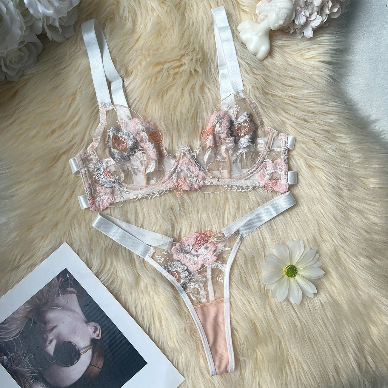 FREEDOMBEAUTY | DIER Women's Underwear Foreign Trade Explosive Underwear Set Flower Embroidered Lace Underwear Thong Set